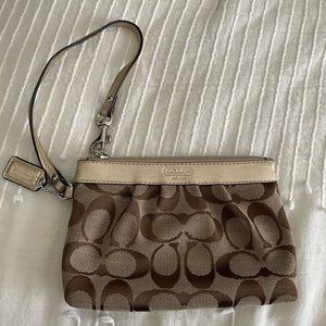 Coach Wristlet. Light Brown
